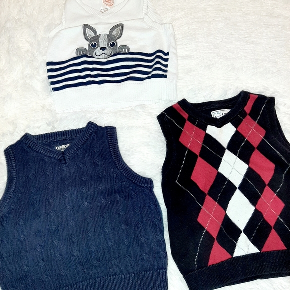 OshKosh B'gosh Other - Boys sweater vest size 24 month 2t bundle of 3